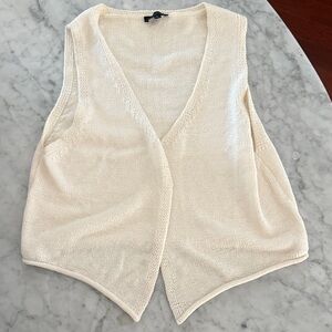 Dynamite Cream V-Neck Sweater Vest